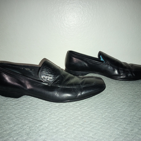 Prada Smart Calf Slip on Shoes 4D1599 Sz 9. $$$ 95.00 SALE - Picture 1 of 15